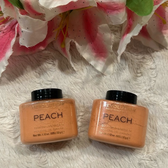 Revolution Other - Revolution Peach Tone Baking Powder Duo